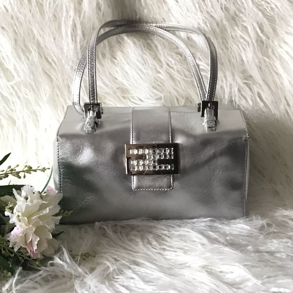 🙏🏾🌹vintage FendI bag💕🙏🏾